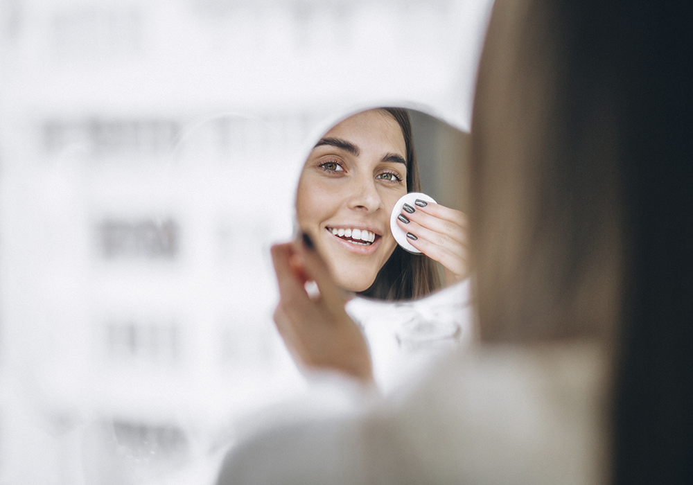Te enseñamos la diferencia entre desmaquillante y limpiador facial -  Marvimundo Blog