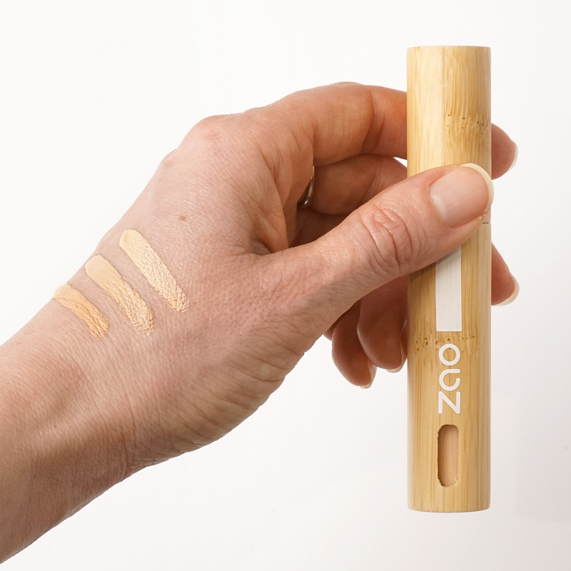 Corrector Liquido Radiance Medium Light 882 ZAO